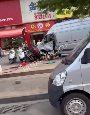 岑溪天桥车祸